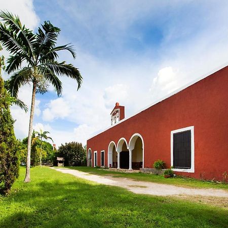 Capital O Hacienda Yunku Hotel, Yucatan Merida Bagian luar foto